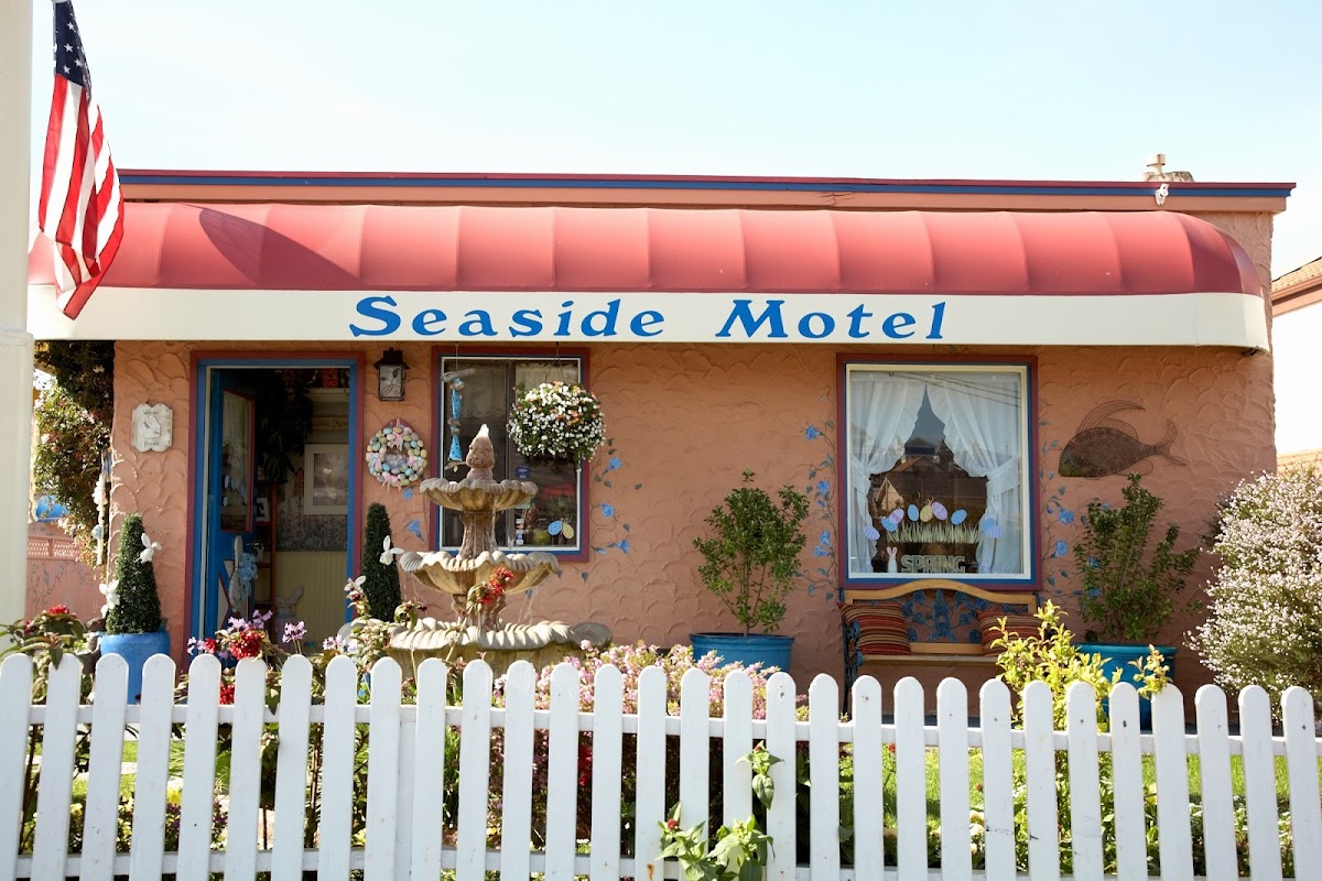 Seaside Motel