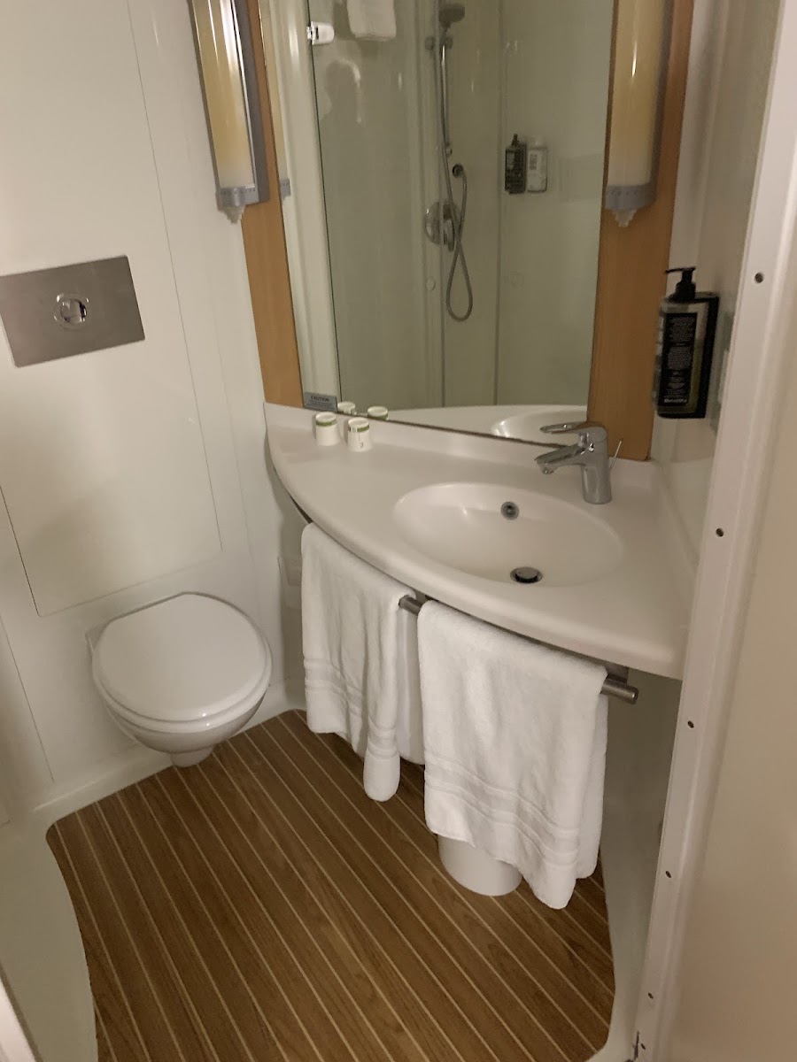 ibis London Shepherds Bush - Hammersmith photo 3