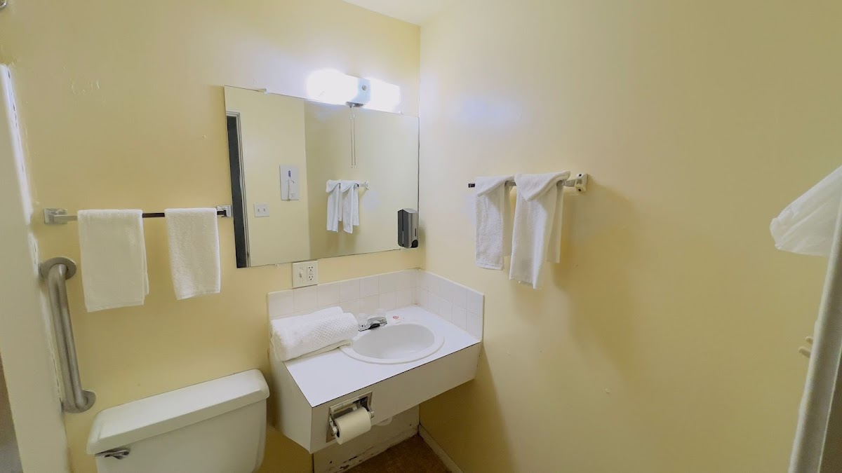 Travelors Lodge Motel & RV PARK photo 3