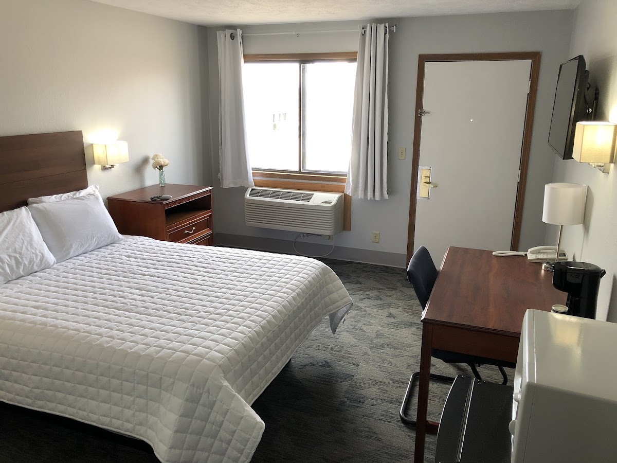 Lincoln Hotel photo 2