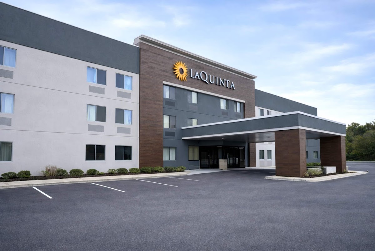 La Quinta Inn & Suites by Wyndham Stevens Point photo 3