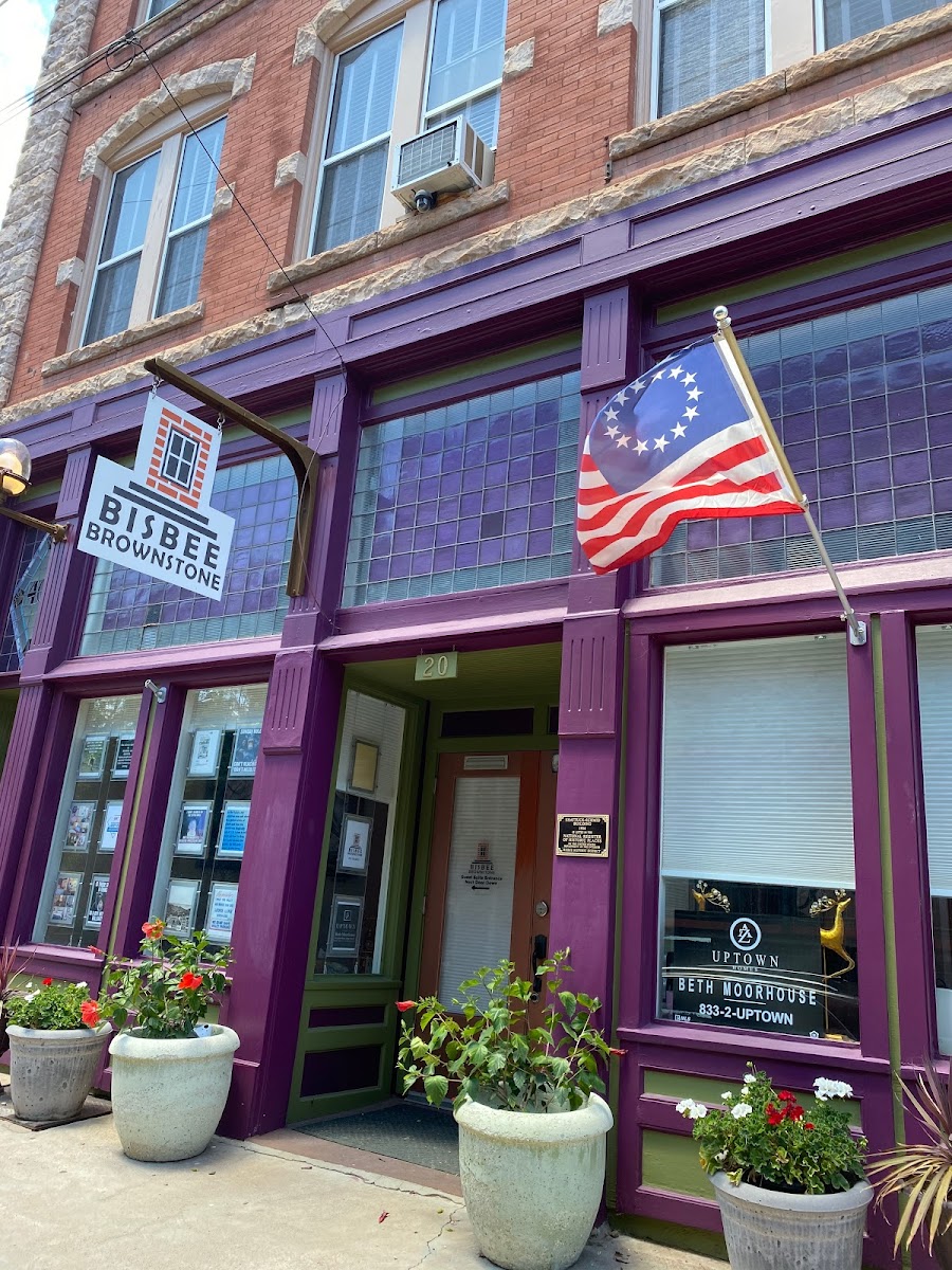 Bisbee Brownstone Suites photo 3
