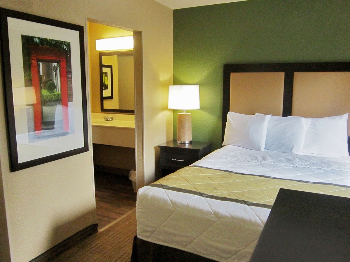 Extended Stay America Suites- Orlando - Maitland - 1776 Pembrook Dr. photo 2