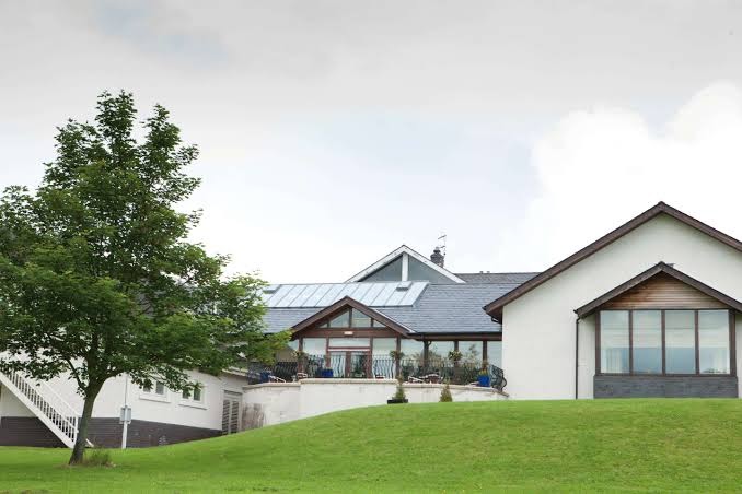 North Lakes Hotel & Spa