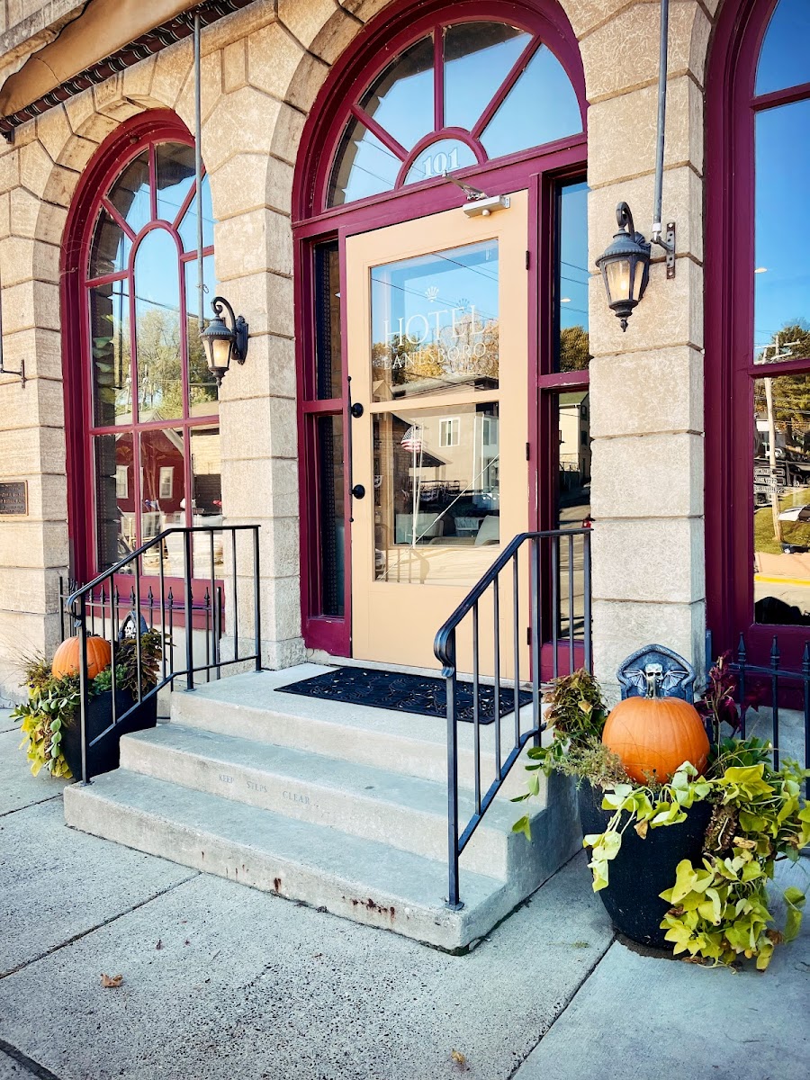 Hotel Lanesboro photo 3