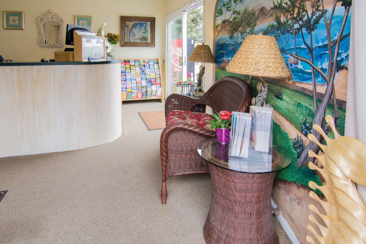 Lovers Point Inn photo 3