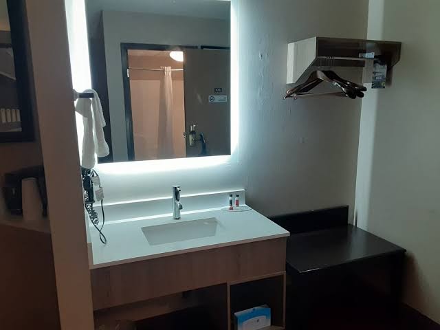 The Inn and suites Omaha SW photo 3