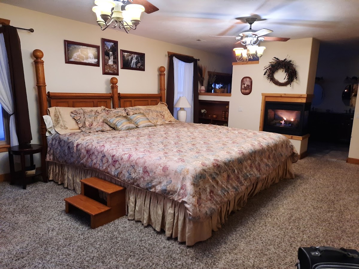 Lava Family Inn photo 2