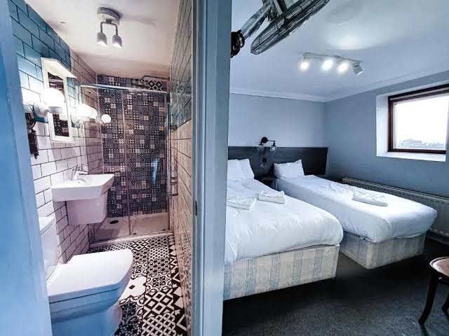 Plaza Hotel Hammersmith photo 2