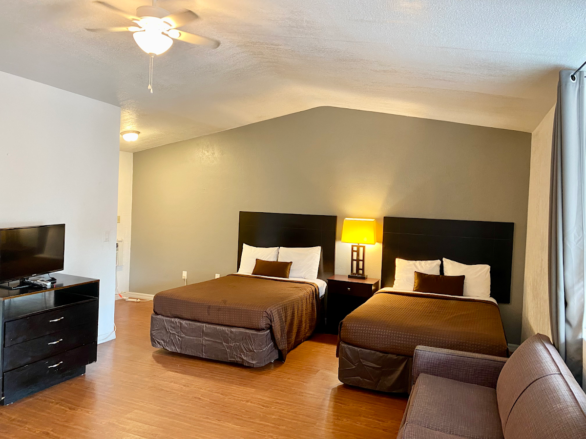 Tarpon Inn photo 2
