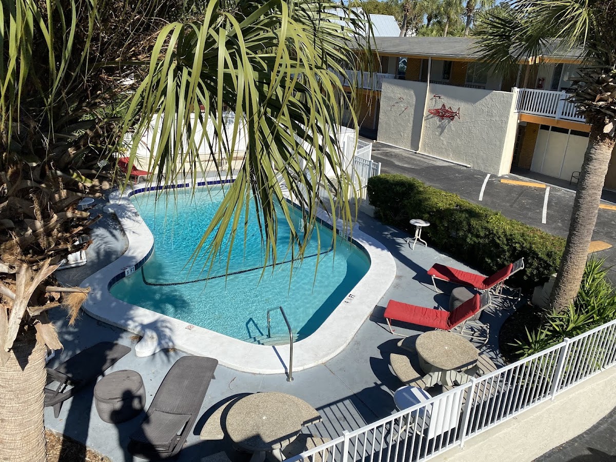 Tarpon Inn photo 3