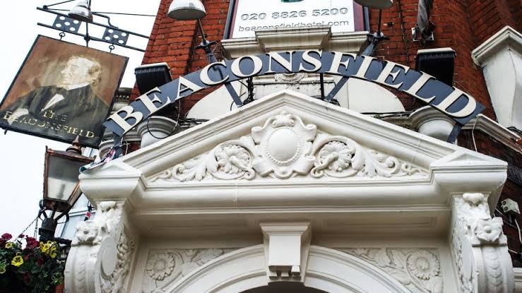 Beaconsfield Hotel