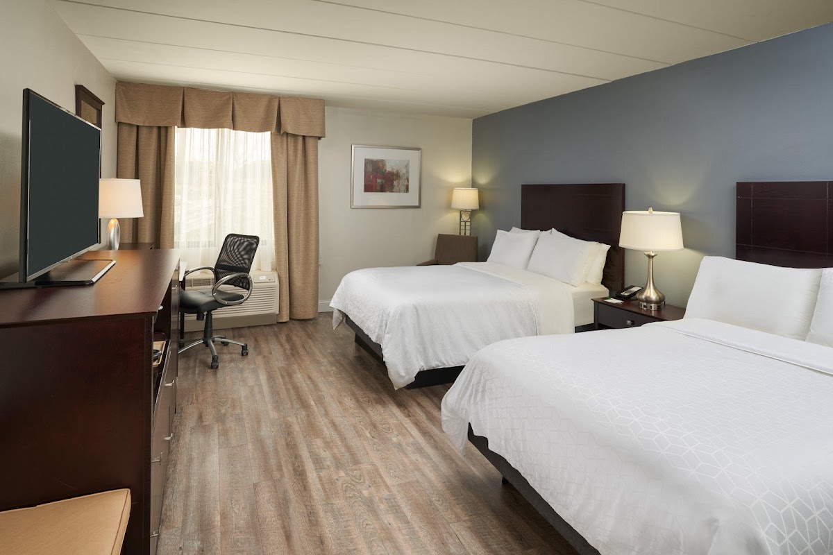 Wyndham Executive Center-Columbia Mall photo 2