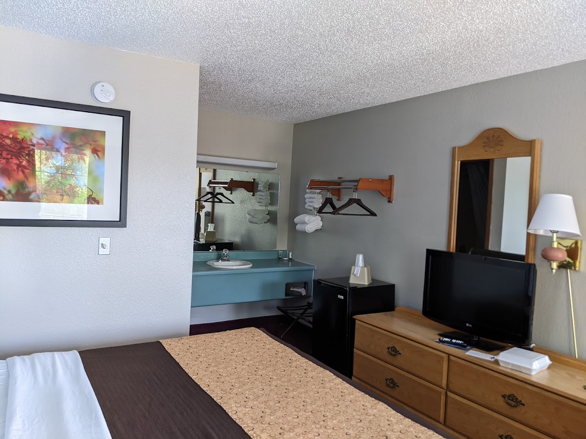 Spinning Wheel Inn photo 2