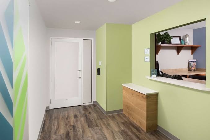 Extended Stay America Select Suites- Kalamazoo - West photo 3