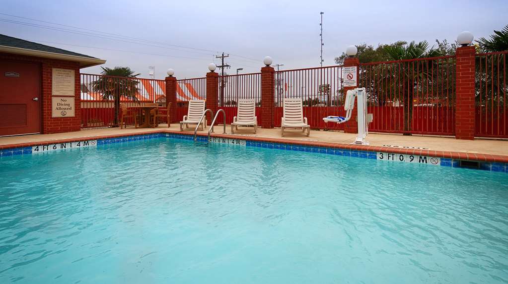Best Western Giddings Inn & Suites photo 3