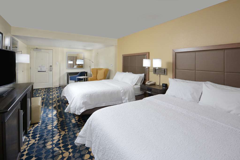 Hampton Inn Roxboro photo 2