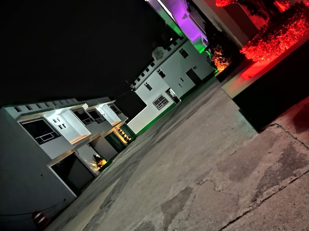 Auto Hotel La Fiesta photo 3