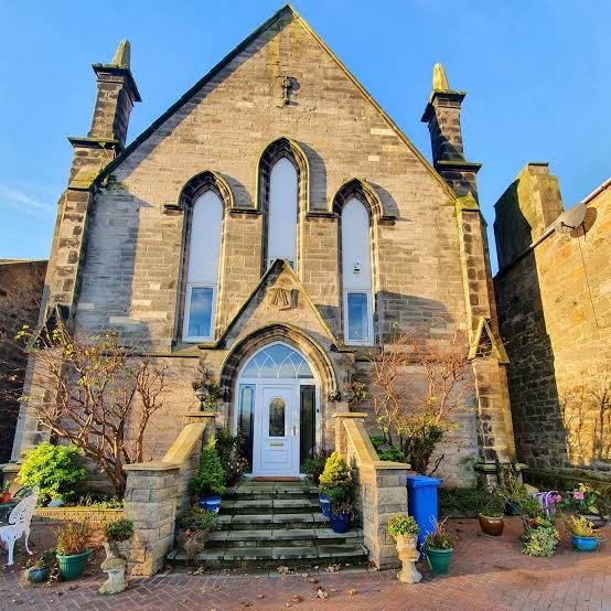Cardinals Folly Guest House