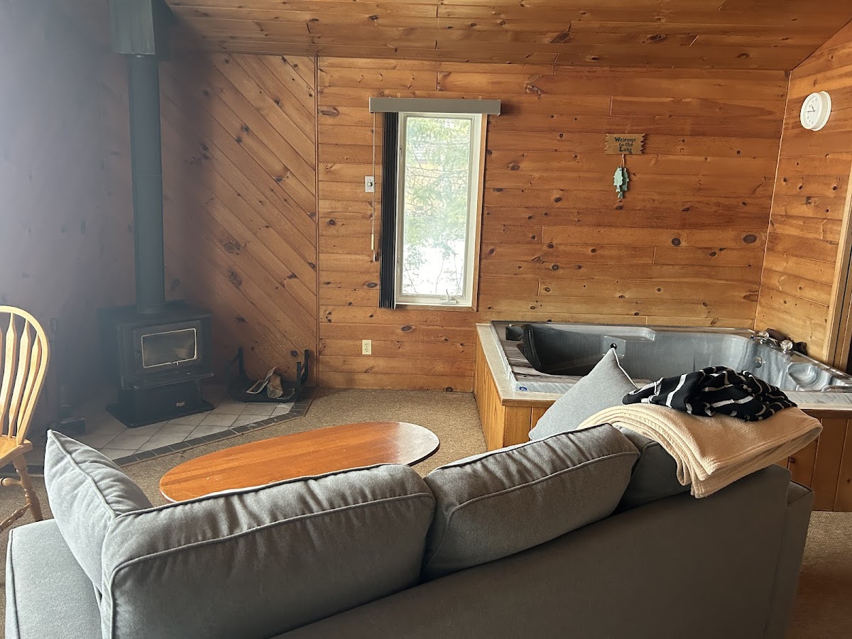 Riverview Lodge photo 2