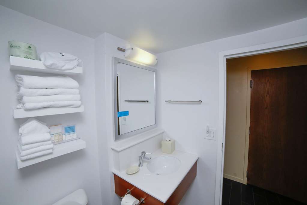 Hampton Inn Franklin photo 3