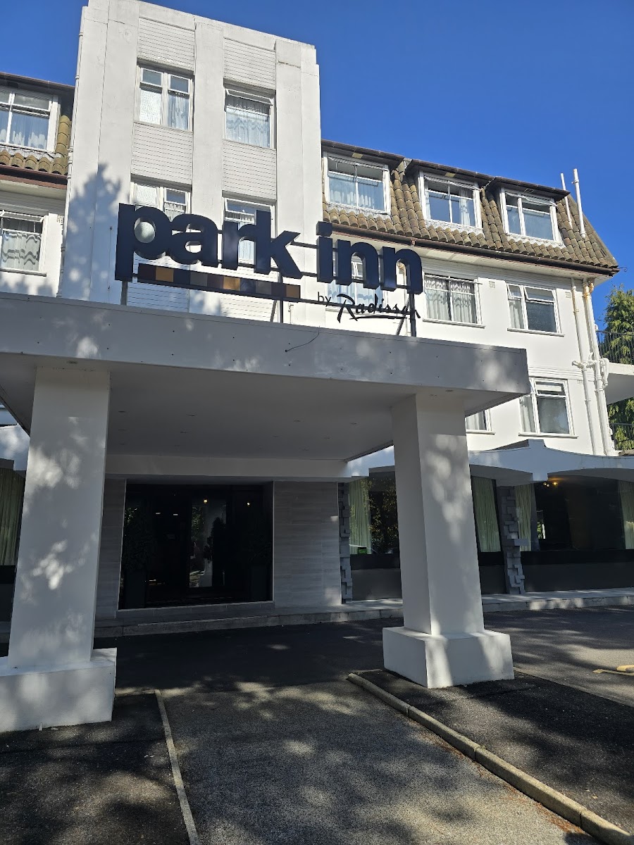 Park Inn by Radisson Bournemouth photo 3
