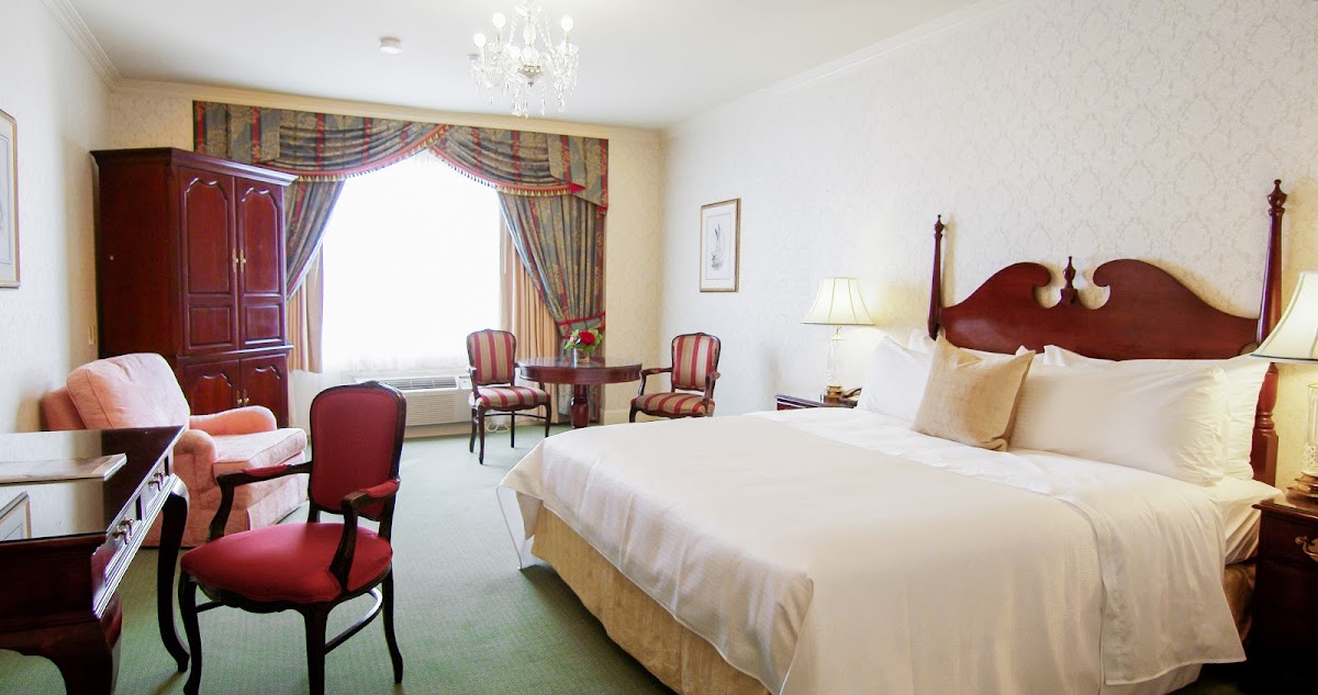Bristol Hotel
