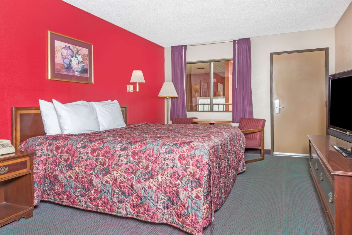 Days Inn by Wyndham New Market Battlefield photo 2