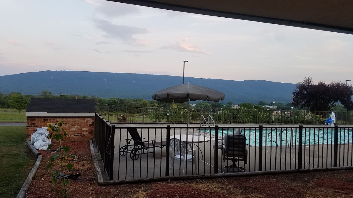 Days Inn by Wyndham New Market Battlefield photo 3