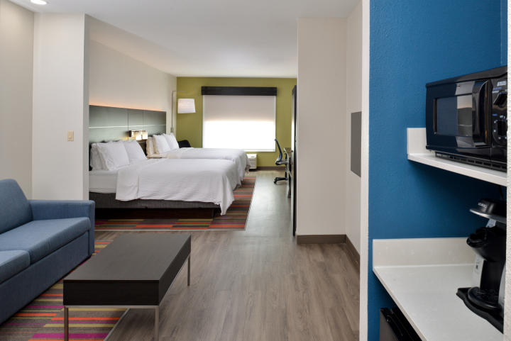 Holiday Inn Express & Suites Royse City - Rockwall, an IHG Hotel photo 2