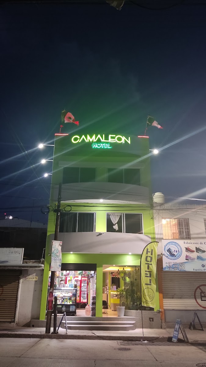 HOTEL & ESTANCIA CAMALEON