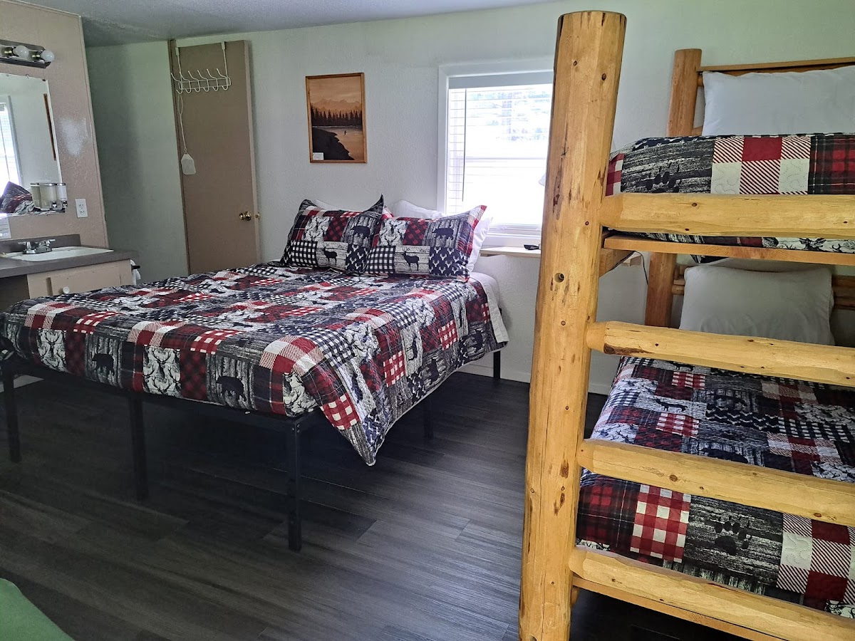 7 R Guest Ranch - Motel and RV Park photo 2