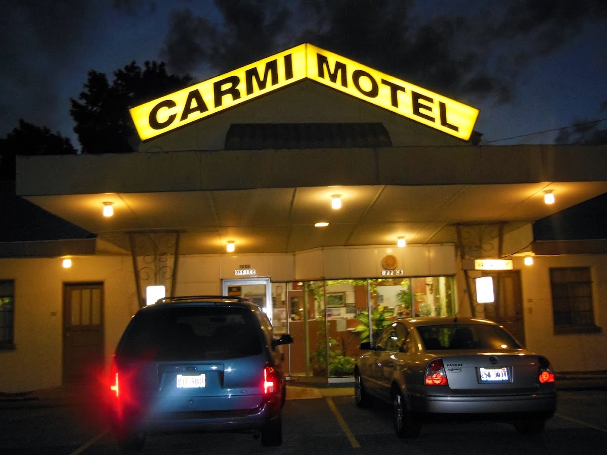 Carmi Motel