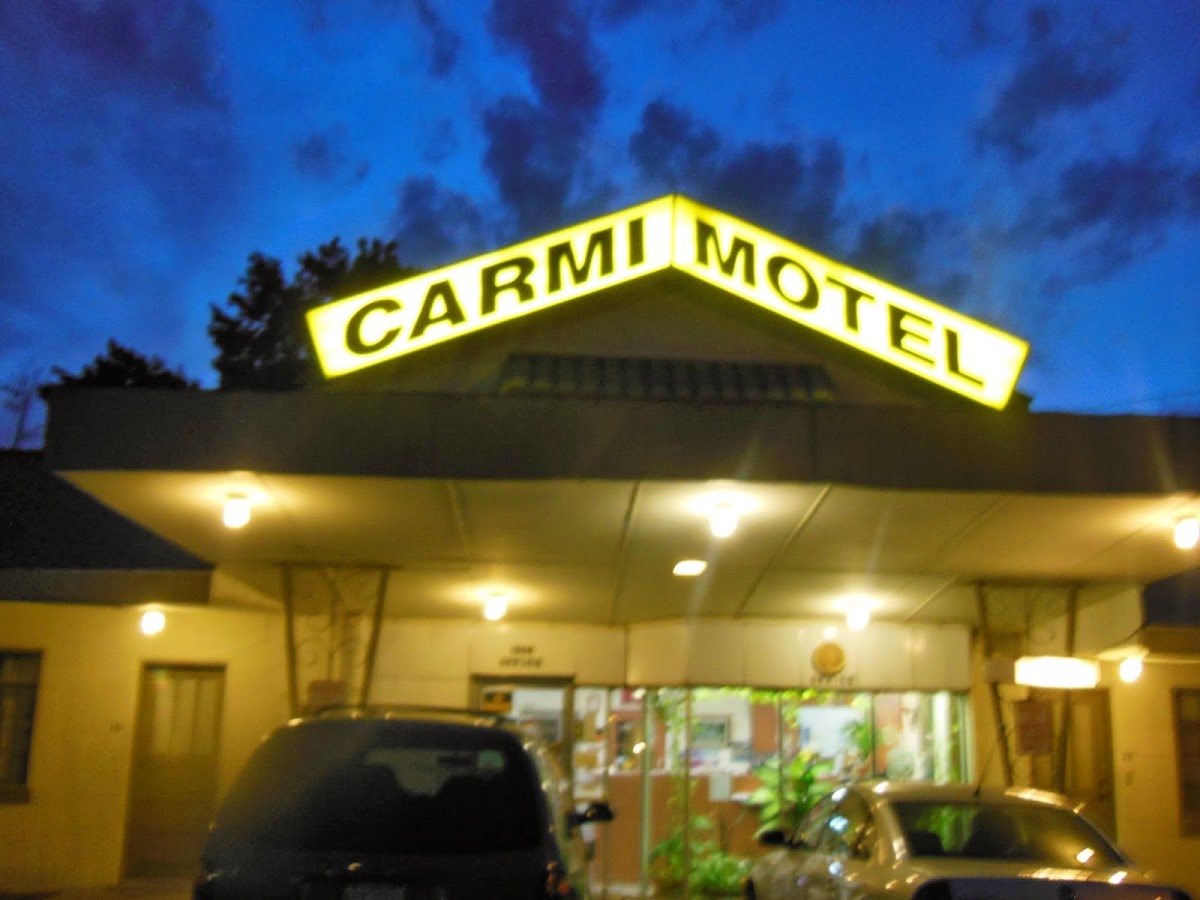 Carmi Motel photo 3