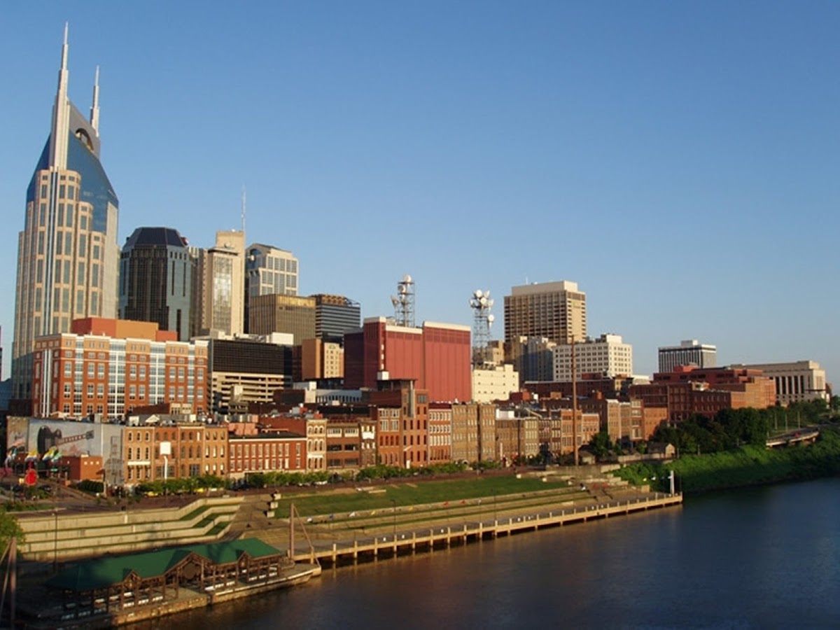Holiday Inn Express Nashville Downtown - Broadway by IHG photo 3