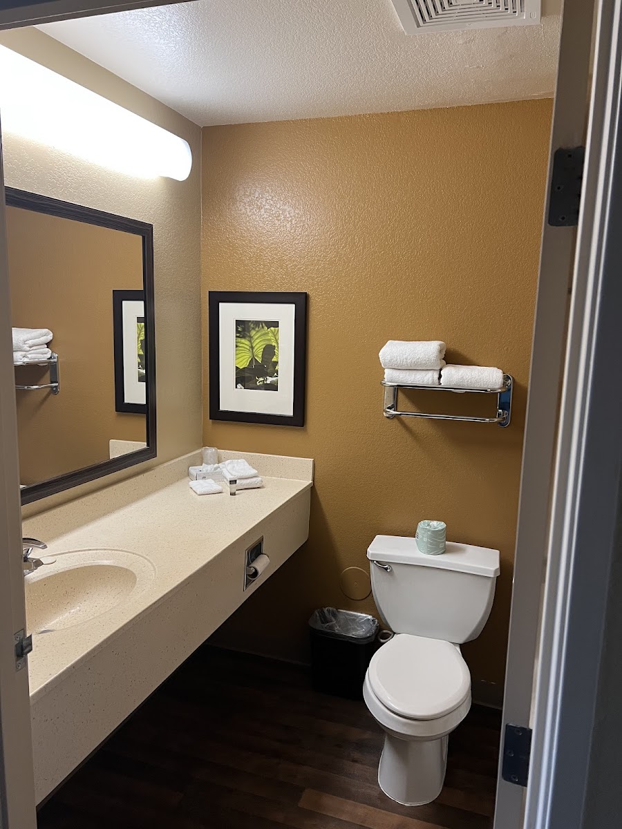 Extended Stay America Suites- Minneapolis - Airport - Eagan - North photo 3