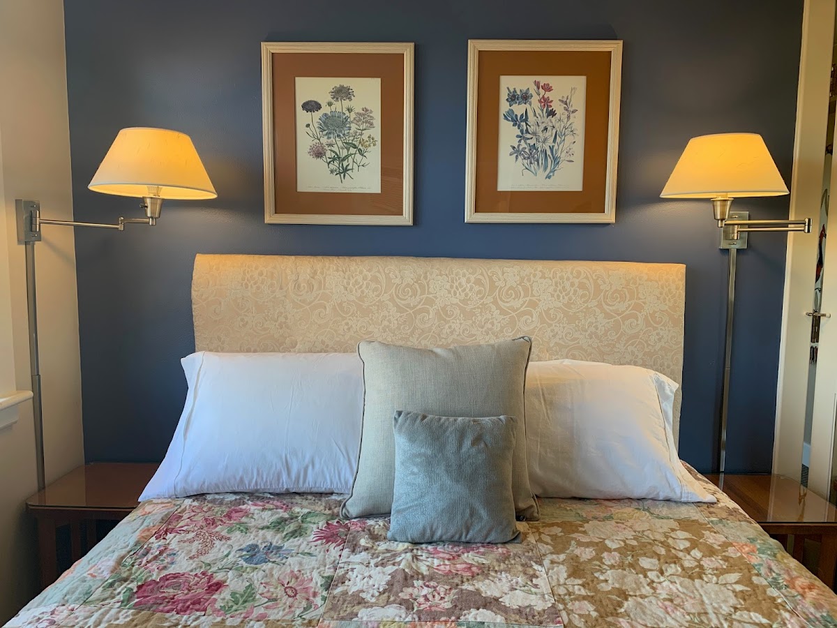 Chanticleer Inn photo 2