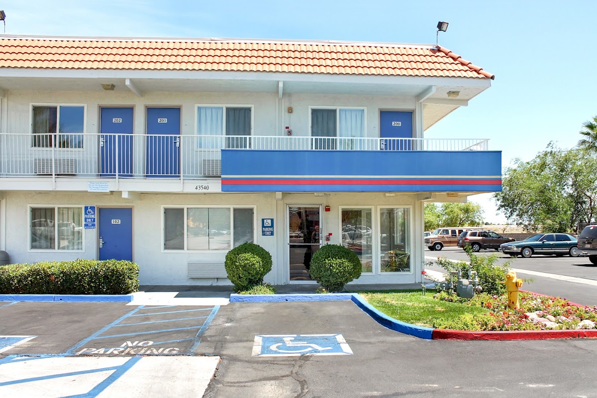 Motel 6 Lancaster, CA