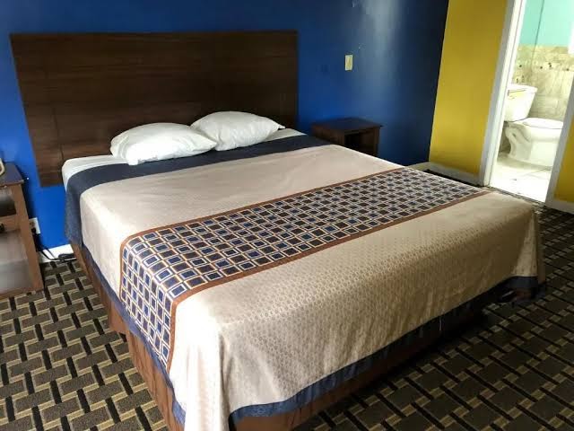 Whittier Travel Inn photo 2