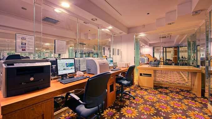 DoubleTree by Hilton Hotel Fort Lee - George Washington Bridge photo 2