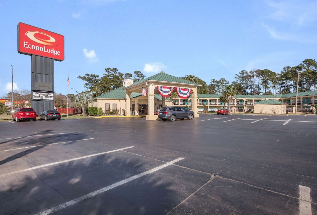 Econo Lodge Inn & Suites Hardeeville-I-95 photo 3