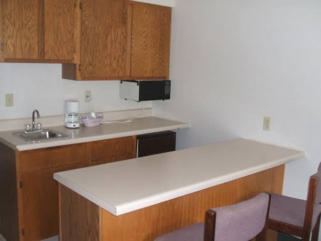 Scottish Inns & Suites Springdale AR photo 3