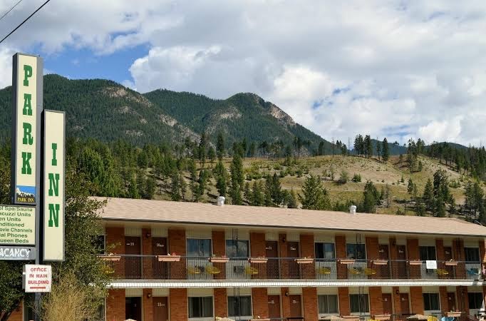 Radium Park Lodge