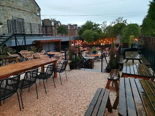 The Bonnie Badger - Pub, Restaurant with Rooms