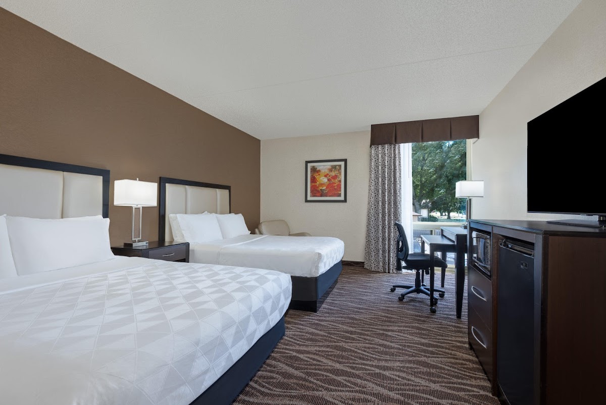 Holiday Inn Des Moines-Airport/Conf Center by IHG photo 2