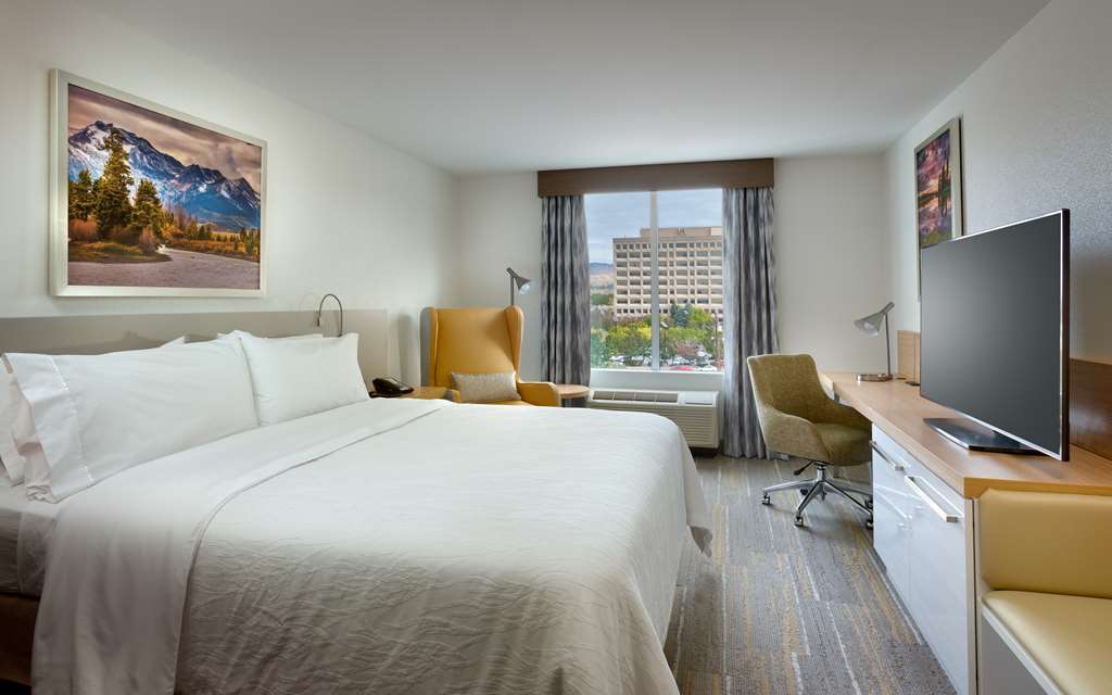 Hilton Garden Inn Boise Downtown photo 2