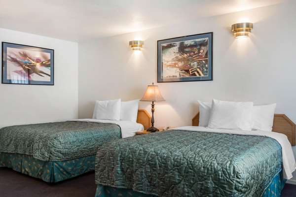 Rodeway Inn Beaumont 1-10 photo 2