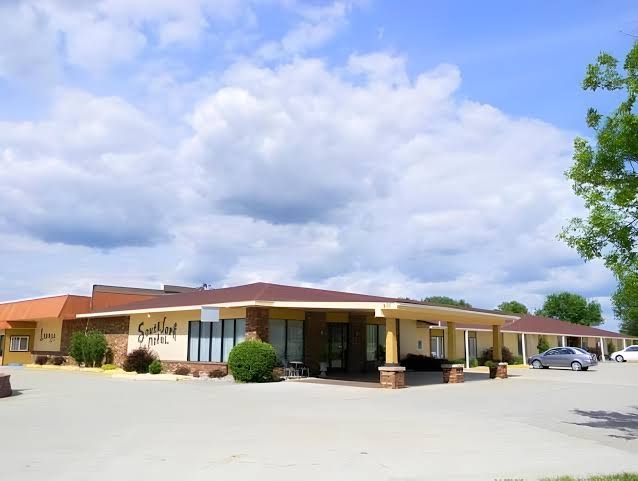 Southfork Motel & Grill