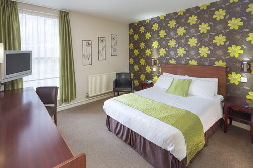 Ferns Farm Hotel photo 2