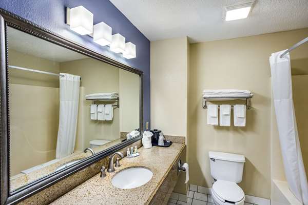 Quality Inn Charleston South photo 3